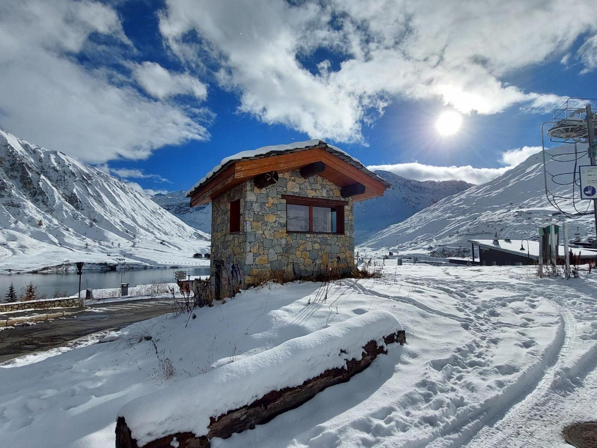Apartment Chalet Club - Val Claret-1 By Interhome Тинь Экстерьер фото
